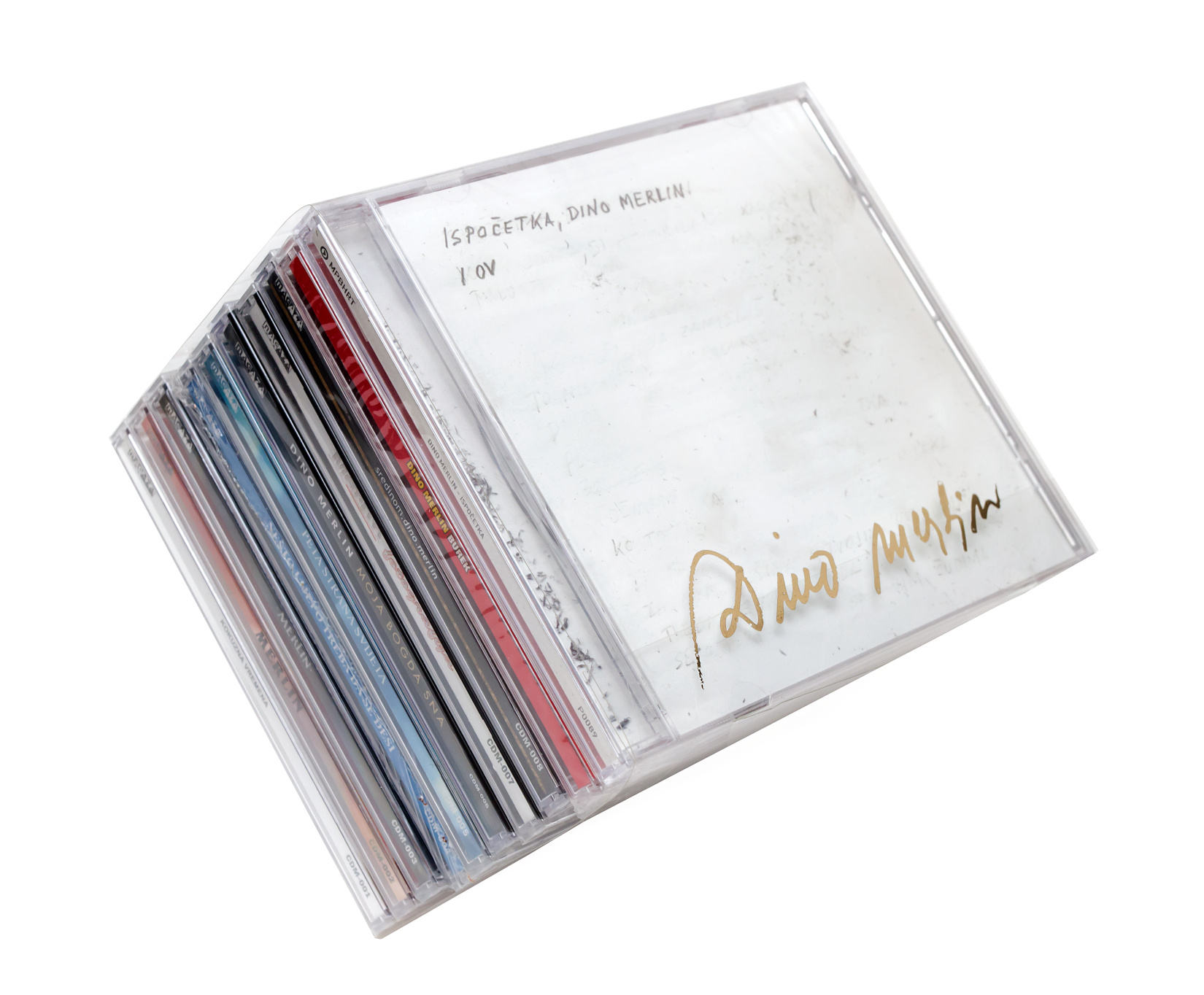 Merlin i Dino Merlin diskografija, 11 studijskih CD albuma, ''Kokuzna vremena'', ''Teško meni sa tobom, a još teže bez tebe'', ''Merlin'',''Nešto lijepo treba da se desi'', ''Peta strana svijeta'', ''Moja bogda sna'', ''Fotografija'', ''Sredinom'', ''Burek'', ''Ispočetka'', ''Hotel Nacional''