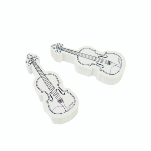 Gumica za brisanje u obliku violine, u bijeloj boji, na bijeloj pozadini.